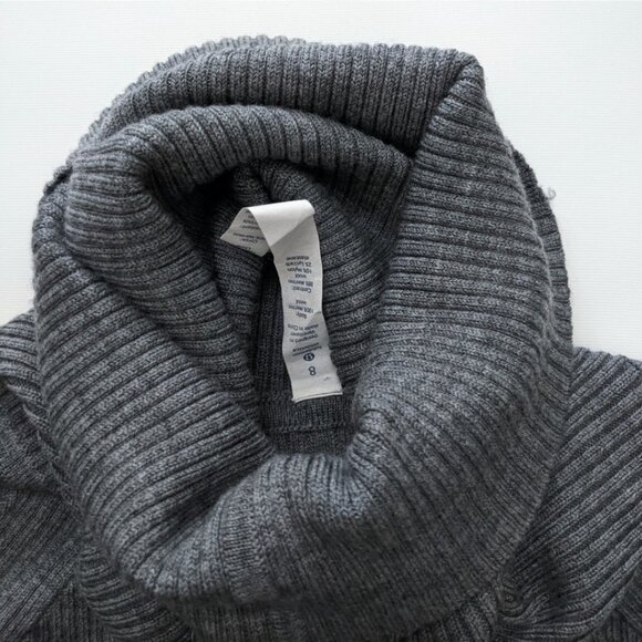 Lululemon pure wool Sweat and Savasana grey turtleneck sweater, women's 8 - Picture 7 of 8